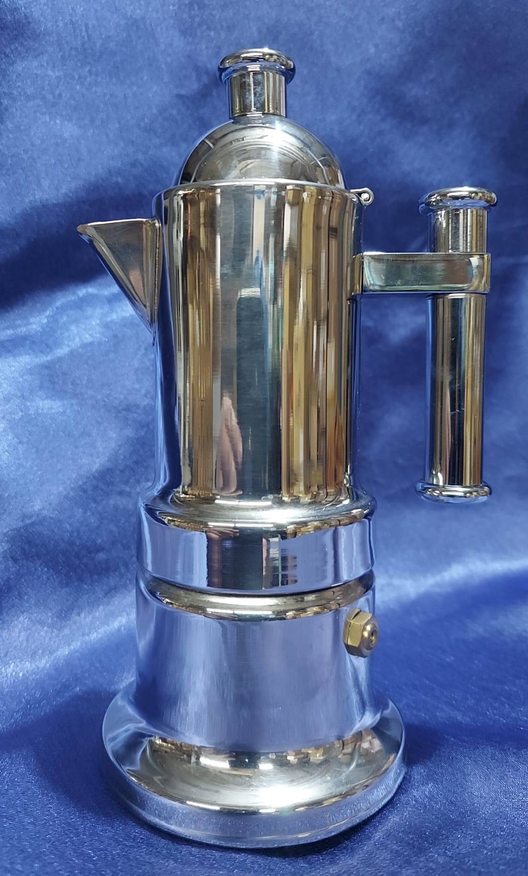 Espresso coffee maker for 2 cups